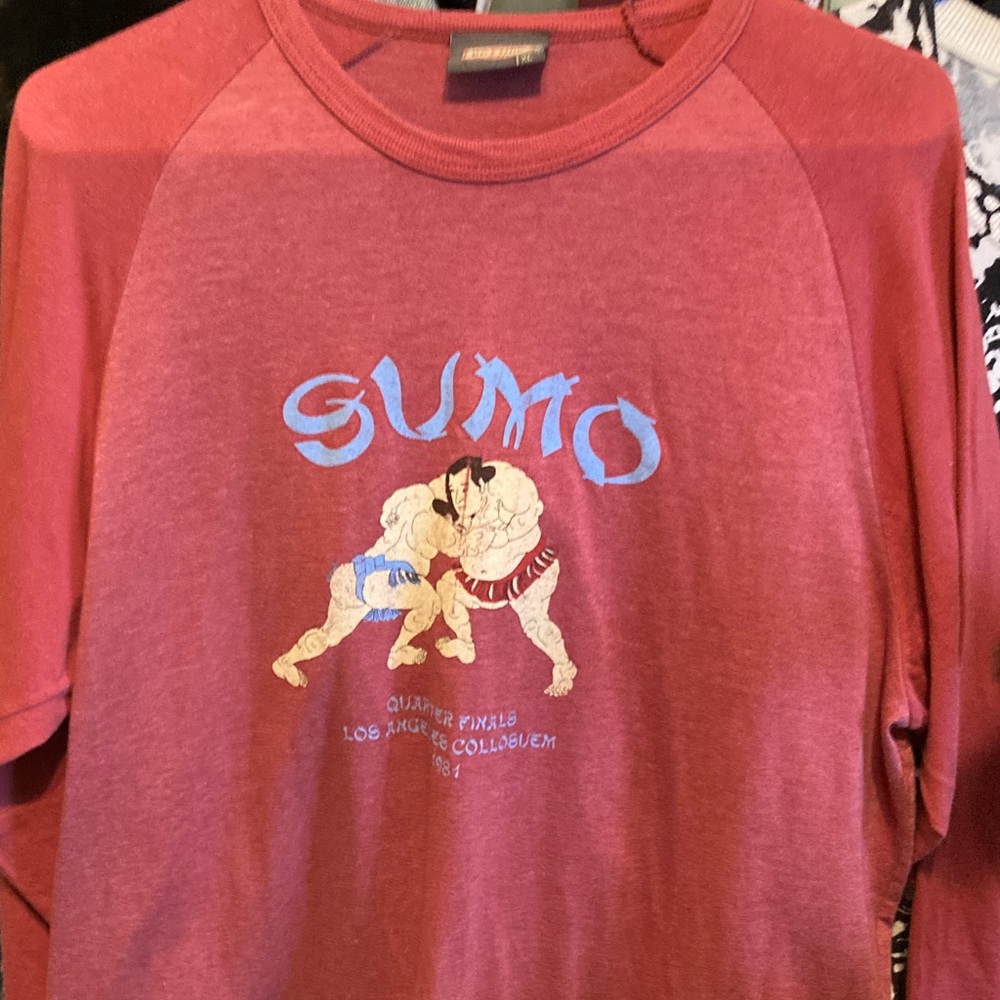 Sumo Graphic Long Sleeve Tee - Red